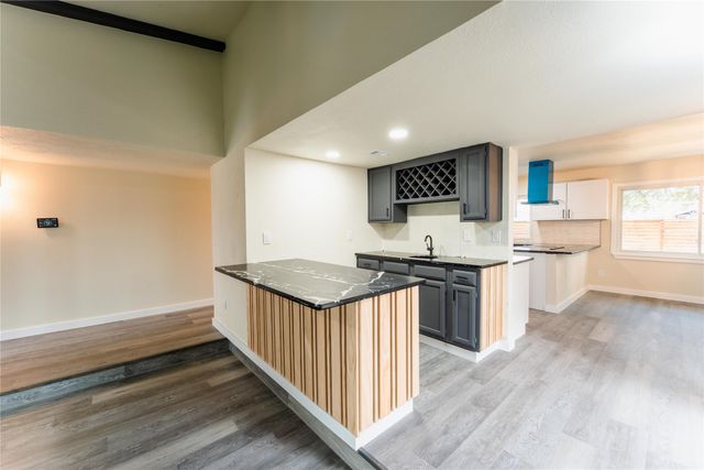 2134 Courtland Circle, Carrollton, TX 75007