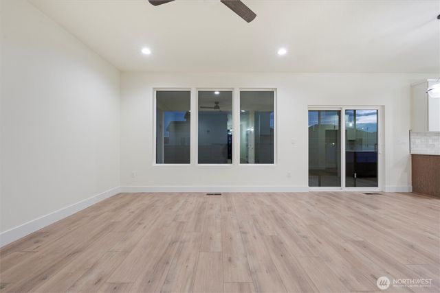 744 N WIDGEON Street, Moses Lake, WA 98837