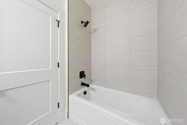 744 N WIDGEON Street, Moses Lake, WA 98837