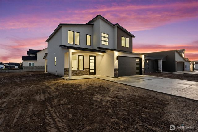 744 N WIDGEON Street, Moses Lake, WA 98837