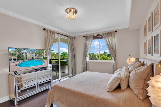 2412 Renaissance Way 412, Boynton Beach, FL 33426