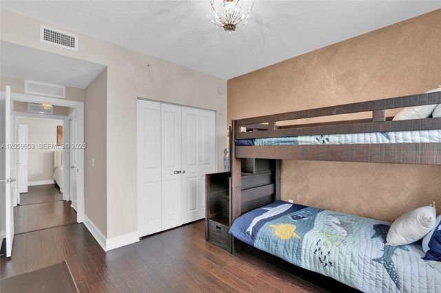 2412 Renaissance Way 412, Boynton Beach, FL 33426