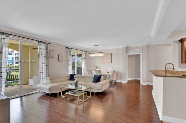 2412 Renaissance Way 412, Boynton Beach, FL 33426