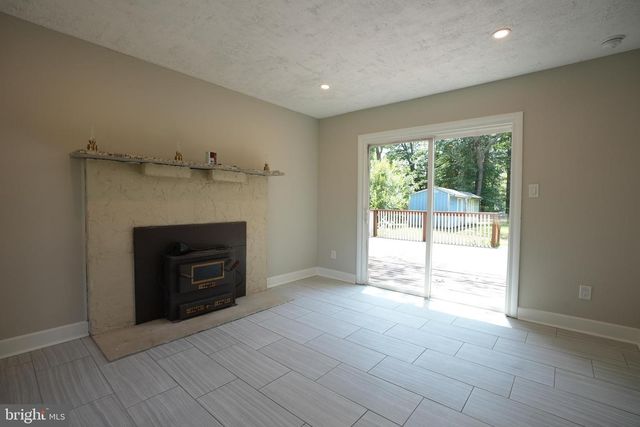 252 CLAYTON AVE, Monroeville, NJ 08343