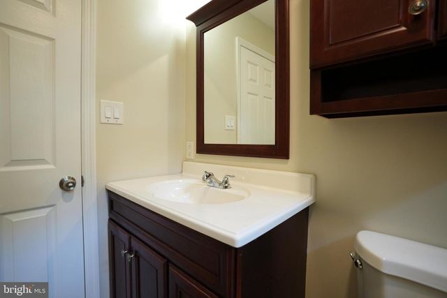 252 CLAYTON AVE, Monroeville, NJ 08343