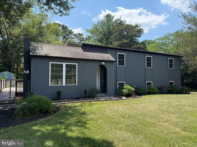 252 CLAYTON AVE, Monroeville, NJ 08343