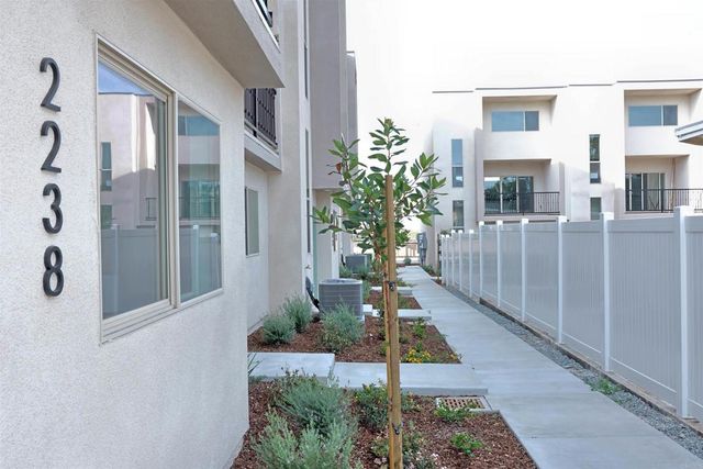 2254 Calle Chanate, San Diego, CA 92139