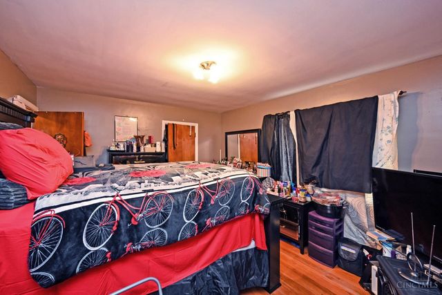 3305 Queen City Avenue, Cincinnati, OH 45238