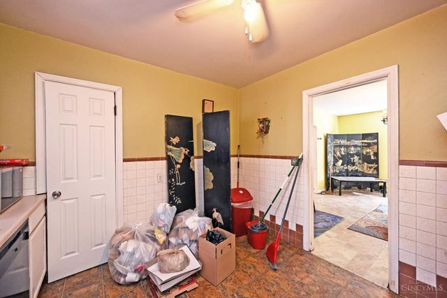 3305 Queen City Avenue, Cincinnati, OH 45238