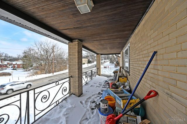 3305 Queen City Avenue, Cincinnati, OH 45238