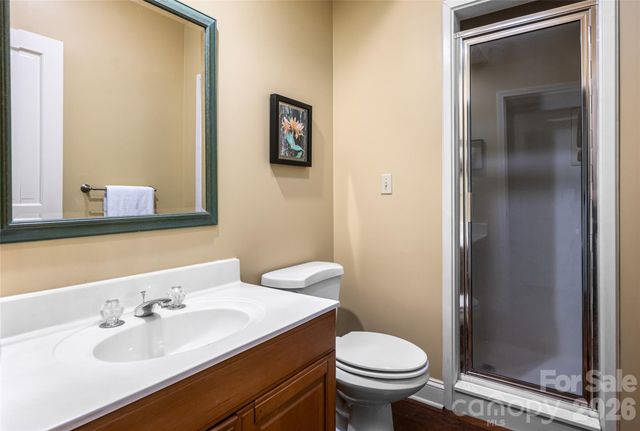 109 Little Cherokee Ridge, Hendersonville, NC 28739