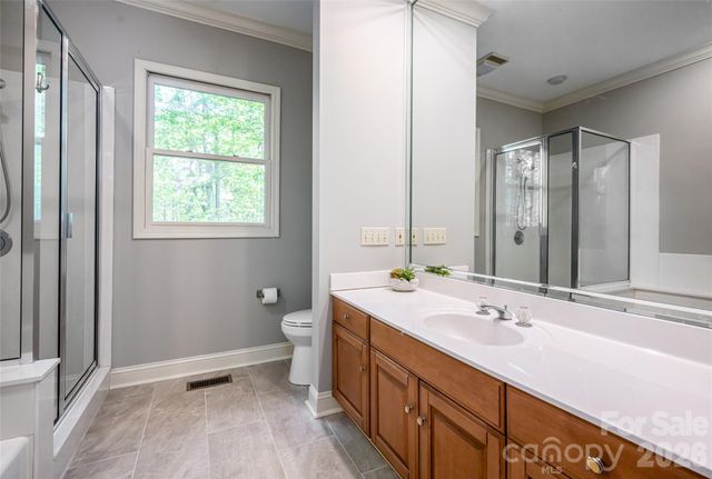 109 Little Cherokee Ridge, Hendersonville, NC 28739