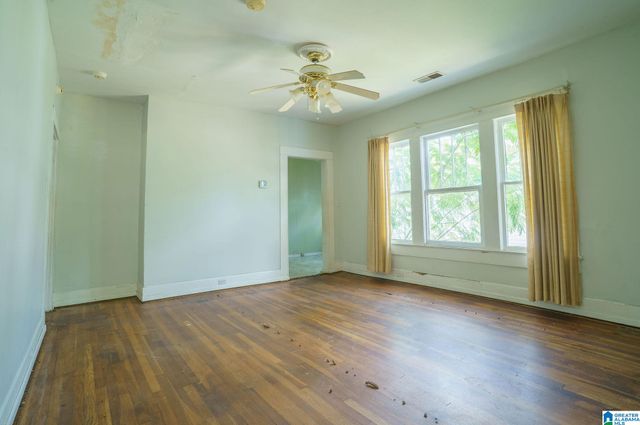 1833 SAINT CHARLES AVENUE SW, Birmingham, AL 35211