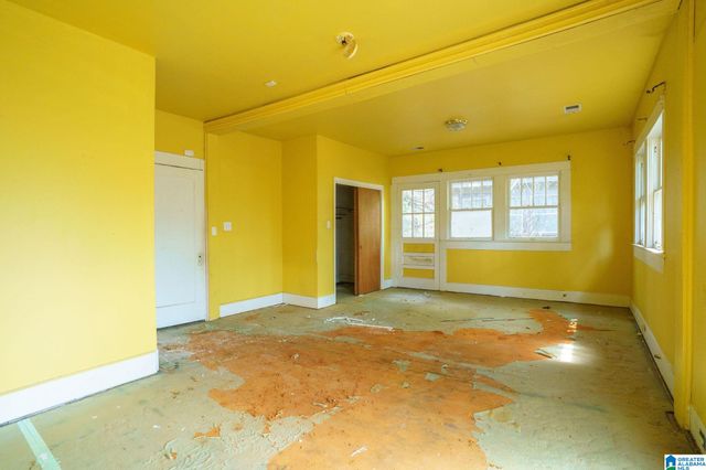 1833 SAINT CHARLES AVENUE SW, Birmingham, AL 35211