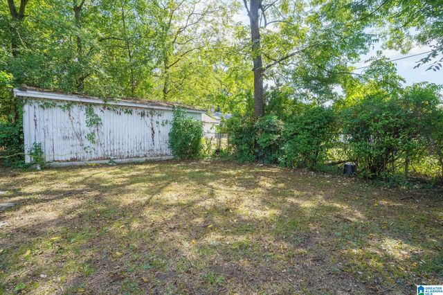 1833 SAINT CHARLES AVENUE SW, Birmingham, AL 35211