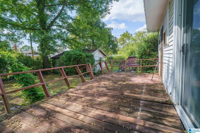 1833 SAINT CHARLES AVENUE SW, Birmingham, AL 35211