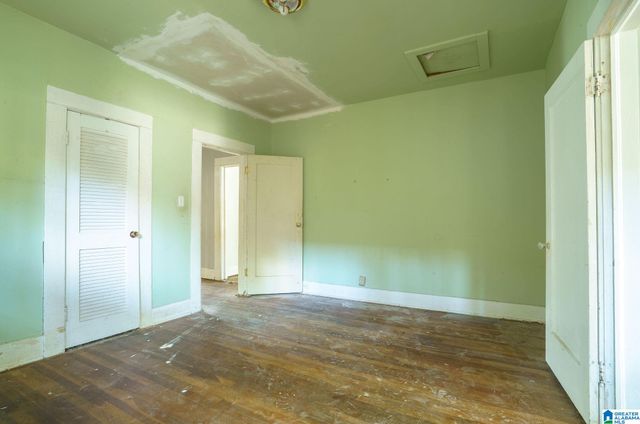 1833 SAINT CHARLES AVENUE SW, Birmingham, AL 35211