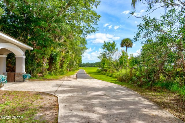 1915 Turnbull Lakes Drive, New Smyrna Beach, FL 32168