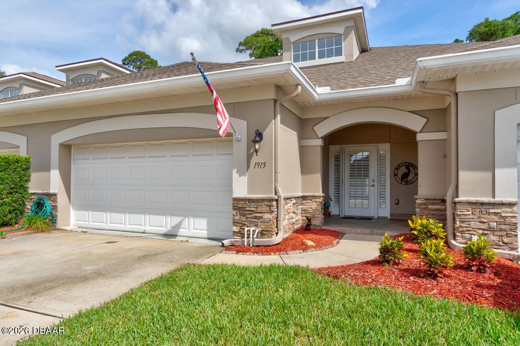 1915 Turnbull Lakes Drive, New Smyrna Beach, FL 32168