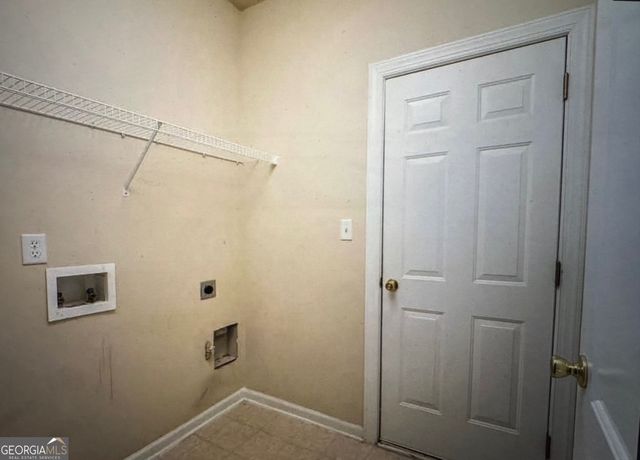560 Golden Meadow Drive, Mcdonough, GA 30252