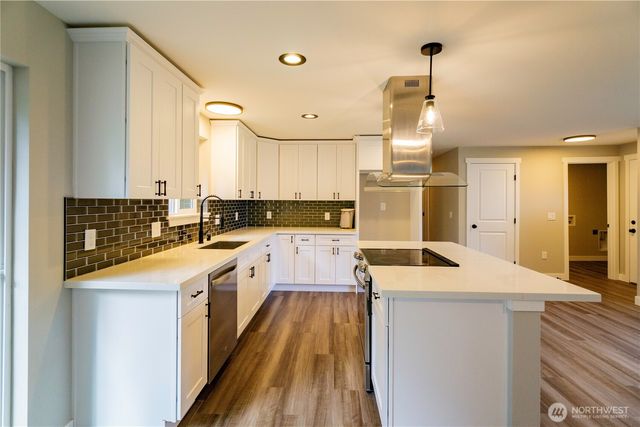 5118 VIEWRIDGE Drive SE, Olympia, WA 98501