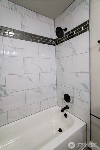 5118 VIEWRIDGE Drive SE, Olympia, WA 98501