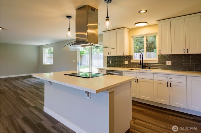 5118 VIEWRIDGE Drive SE, Olympia, WA 98501