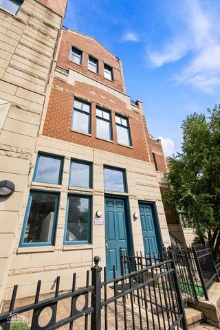 7768 N Sheridan Road 1, Chicago, IL 60626