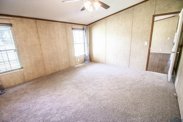 972 Judge Furrh, Marshall, TX 75672
