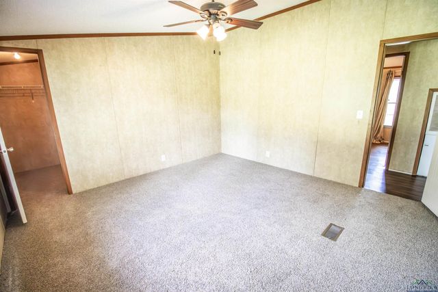 972 Judge Furrh, Marshall, TX 75672