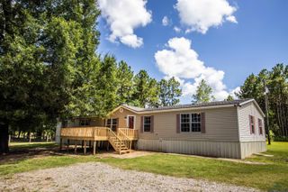 972 Judge Furrh, Marshall, TX 75672