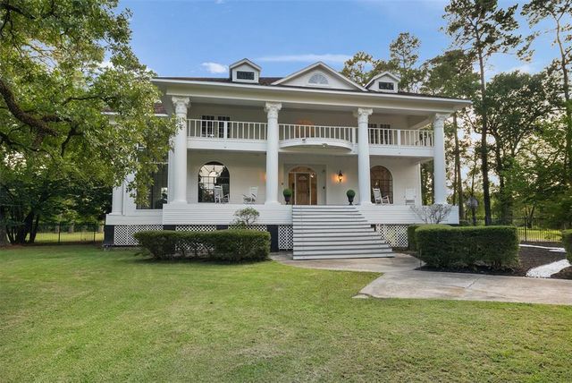 17003 Creeksouth Road, Houston, TX 77068
