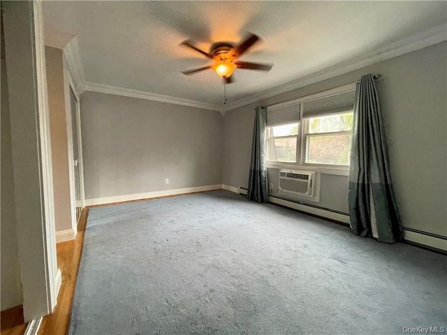 6 Church Lane L, Valley Cottage, NY 10989