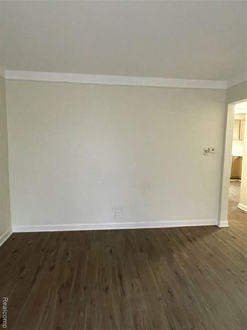 7822 Forrer Street, Detroit, MI 48228