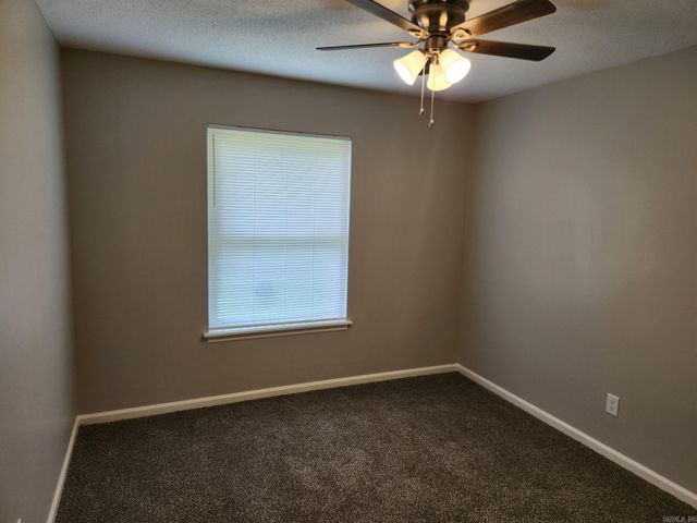 10 Cherryridge Place, Jacksonville, AR 72076
