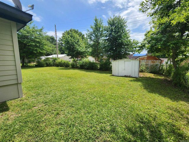 10 Cherryridge Place, Jacksonville, AR 72076