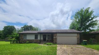 10 Cherryridge Place, Jacksonville, AR 72076