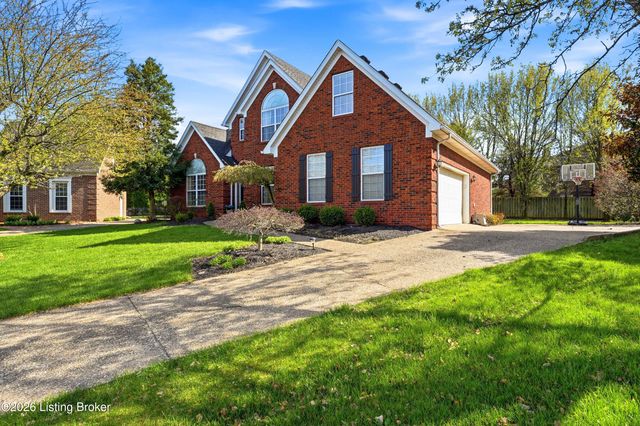 13424 Forest Springs Dr, Louisville, KY 40245
