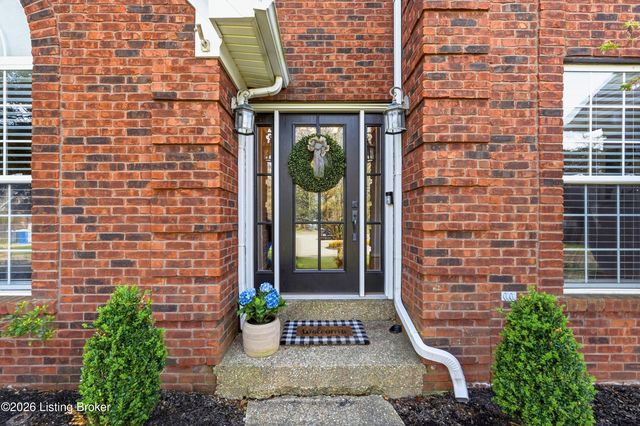 13424 Forest Springs Dr, Louisville, KY 40245