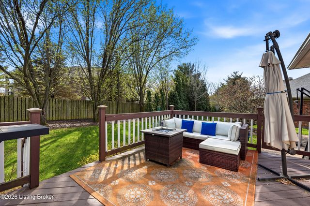 13424 Forest Springs Dr, Louisville, KY 40245