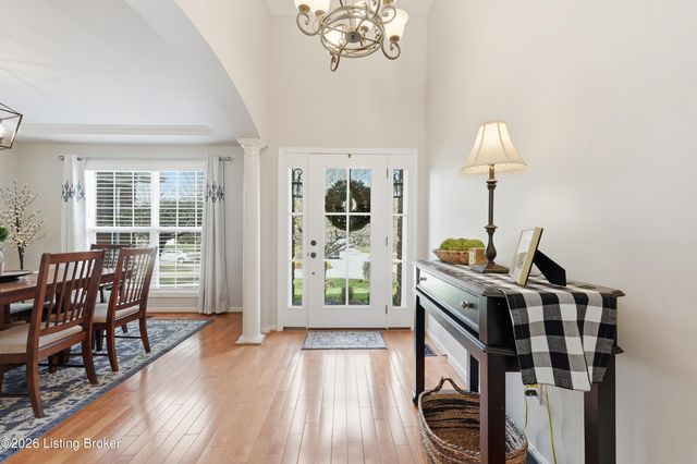 13424 Forest Springs Dr, Louisville, KY 40245