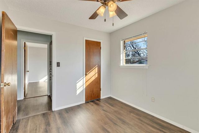 32 Comanche Drive, Shawnee, OK 74801