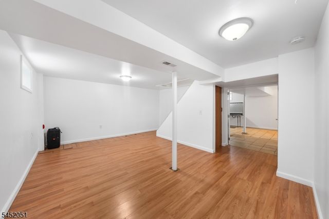 108 Independence Dr, Roselle Boro, NJ 07203