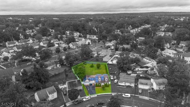 108 Independence Dr, Roselle Boro, NJ 07203