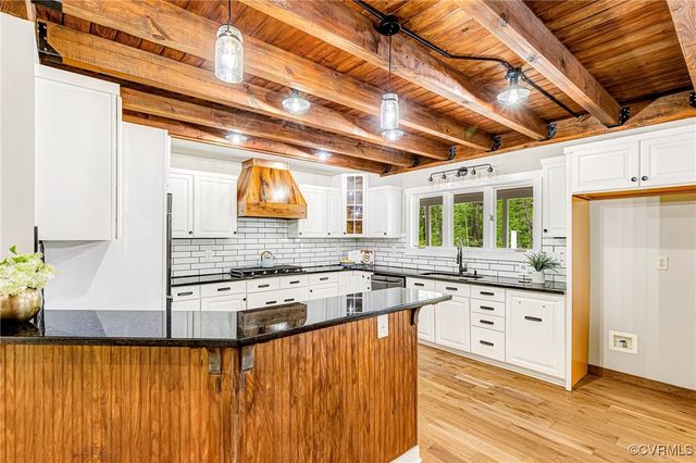3036 Davis Mill Rd, Goochland, VA 23063
