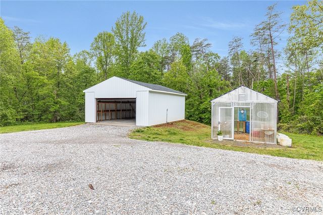 3036 Davis Mill Rd, Goochland, VA 23063