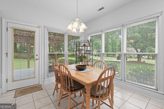 11 Braves Crossing Court, Sharpsburg, GA 30277