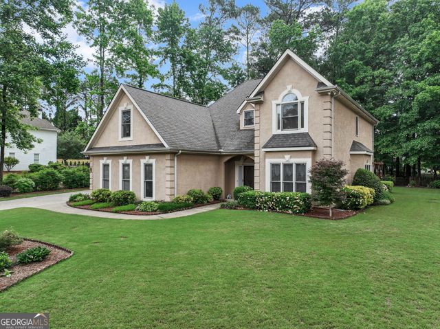 11 Braves Crossing Court, Sharpsburg, GA 30277