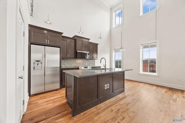 445 Providence Main Street 402, Huntsville, AL 35806