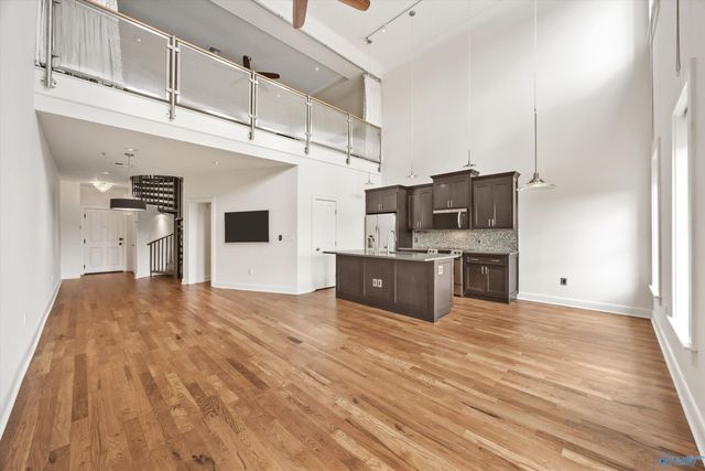 445 Providence Main Street 402, Huntsville, AL 35806